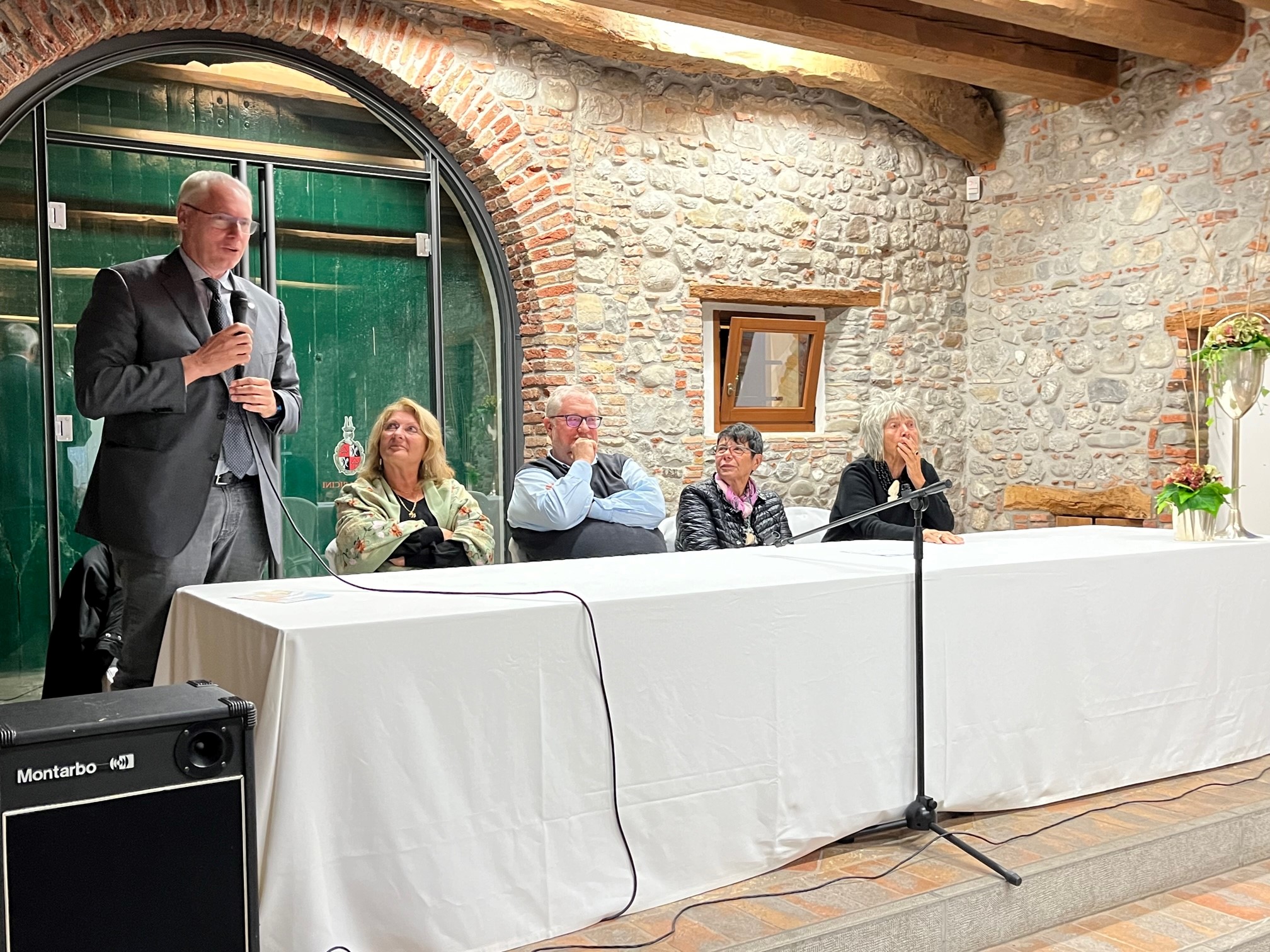 DISTURBI ALIMENTARI. BORDIN: ISTITUZIONI E VOLONTARIATO LOTTINO UNITI